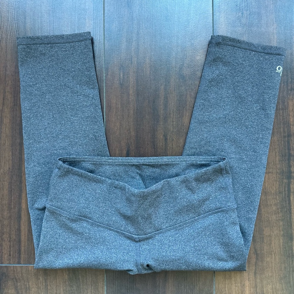 Alo low rise capri